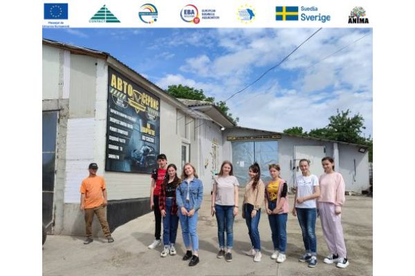 NEET în vizită de studiu la agenții economici din nord