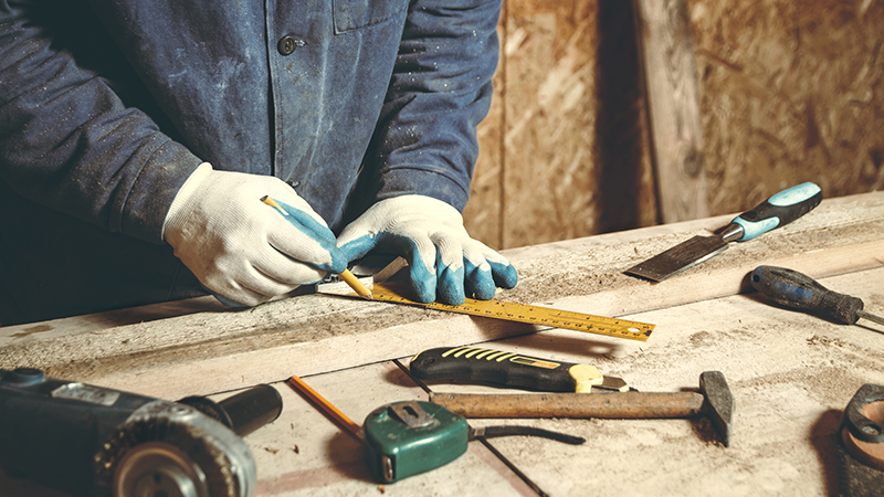 (Română) Termeni de referință pentru selectarea unui profesor în cadrul laboratorului tâmplărie cadrul proiectului ”Laboratorul profesional pentru tinerii cu CES”