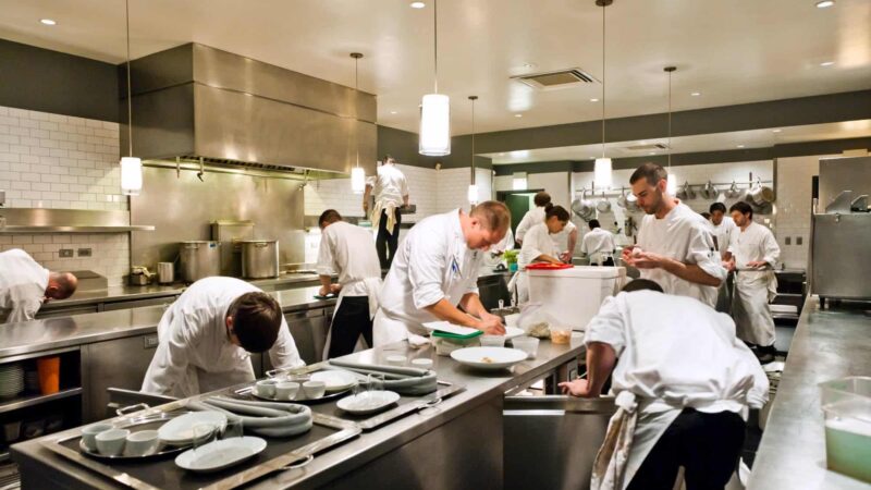 (Română) TERMEN EXTINS PENTRU SELECTAREA UNUI PROFESOR ÎN CADRUL LABORATORULUI BUCĂTĂRIE CADRUL PROIECTULUI ”LABORATORUL PROFESIONAL PENTRU TINERII CU CES”