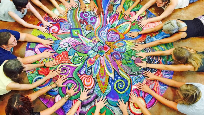 TERMENI DE REFERINȚĂ PENTRU SELECTAREA UNEI PERSOANE PENTRU LIVRAREA SERVICIILOR DE EXPERT ART TERAPIE ÎN CADRUL PROIECTULUI ”SERVICIU „COLIBRI” PENTRU TINERE MĂMICI NEET DIN BĂLȚI”